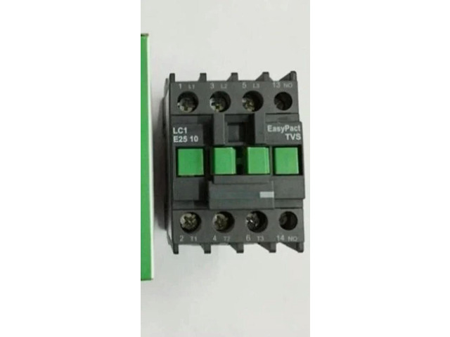 LC1E2510M5N LC1E2510 LC1N2510M5N AC220V AC contactor Expedited shipping