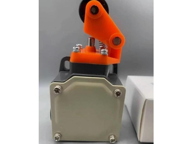 3SE3120-1F 3SE2120-1GW 0F 0D 0E Travel Switch Fast delivery