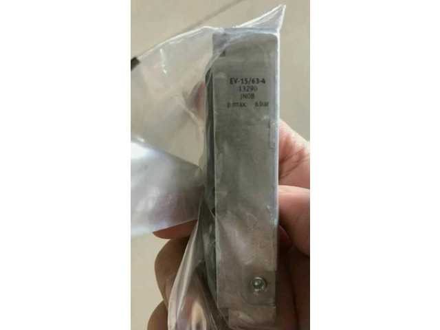 EV- 15/63-4 13290 Diaphragm Clamping Cylinder Hot Selling 1pcs Fast delivery