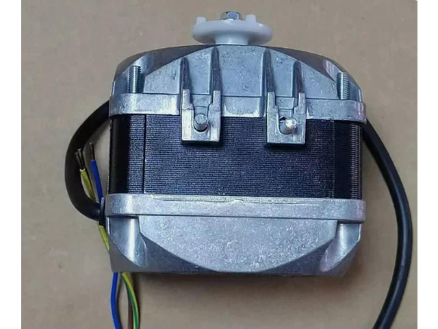 M4Q045-CF07-04 M4Q045 CF07 04 Axial Fan Motor 115 Vac 58 W 1550 rpm Motor Fast delivery
