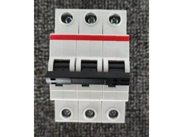 S203-C80 S203 C80 Miniature Circuit Breaker 3P 80A Fast Delivery