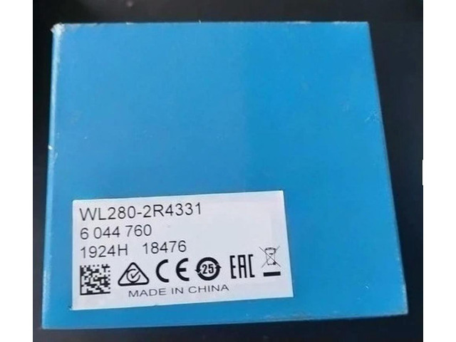 1pcs WL280-2R4331 Photoelectric products Assurance Fast delivery