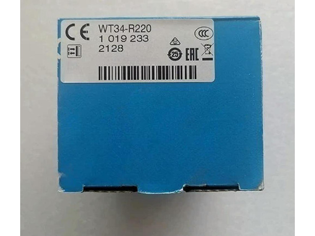 WT34-R220 WT34 R220 Photoelectric Switch Product Fast Delivery