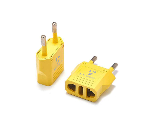 United States to Iceland Travel Power Adapter to Connect North American Electrical Plugs to Icelandic Outlets for Cell Phones, Tablets, eReaders,...