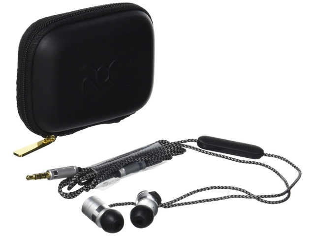 Model III - Silver by Cristiano Ronaldo Wired Sport Earbuds in-Ear Headphones New 2018 Silver