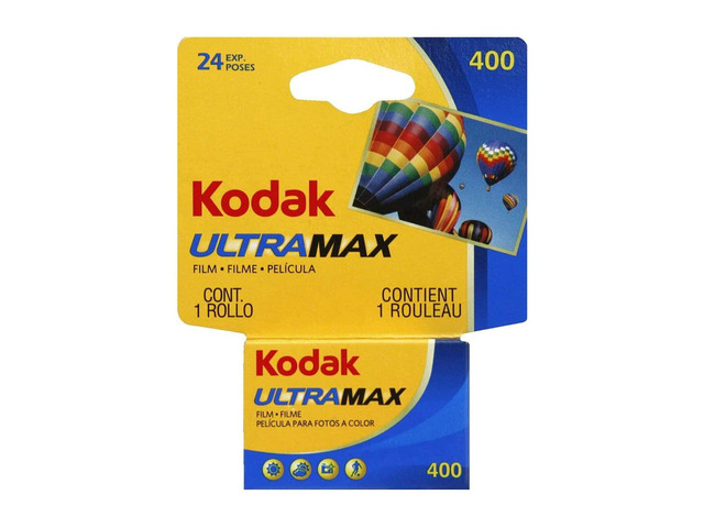 6034037 UltraMax 400 Film/GC135-24C (Yellow, Blue, Black, Red) Daylight photography with ISO 400 and 24 exposures