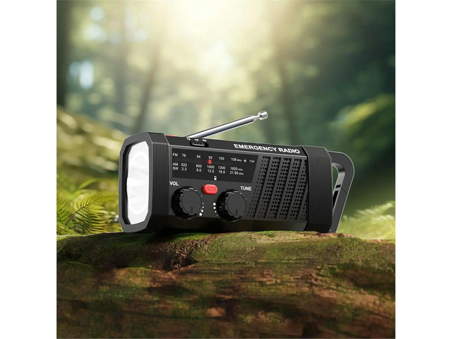 Emergency Radio with SOS Alarm, AM/FM/SW & Flashlight Solar/Hand Crank Charging for Outdoor Survival