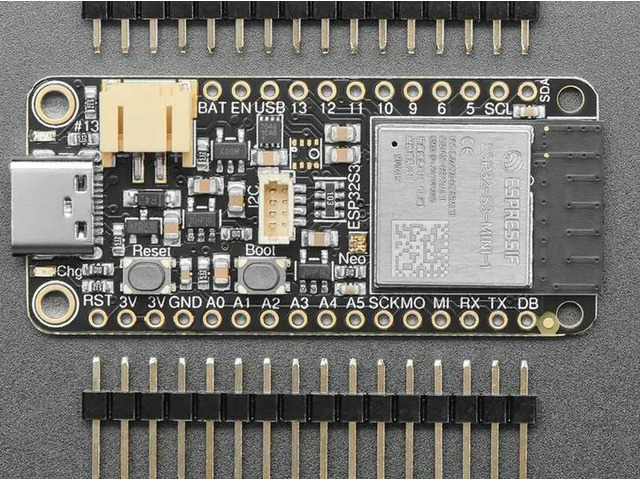 5477 SP32-S3 Feather with 4MB Flash 2MB PSRAM - STEMMA QT / Qwiic