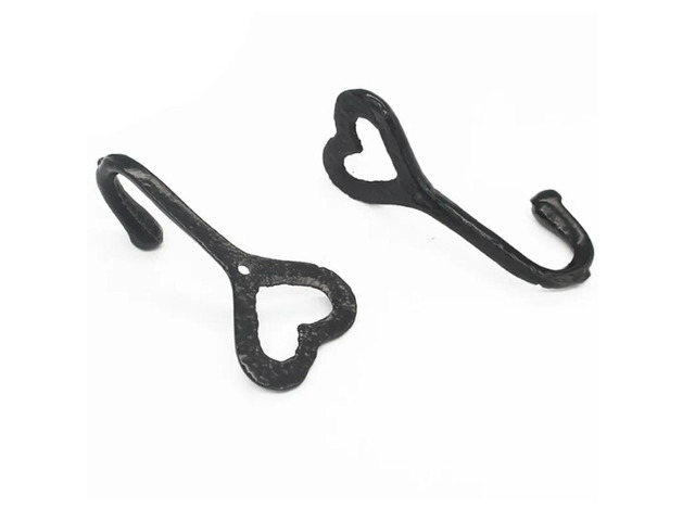 Iron Heart-Shaped Hook Set - Modern Minimalist Decorative Hook, for Hanging
