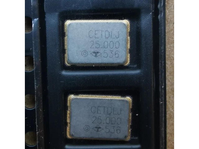 7050OSC PATCH ACTIVE CRYSTAL OSCILLATOR QUADRUPLE 25MHZ 5070 25.000 25 MEGABYTE