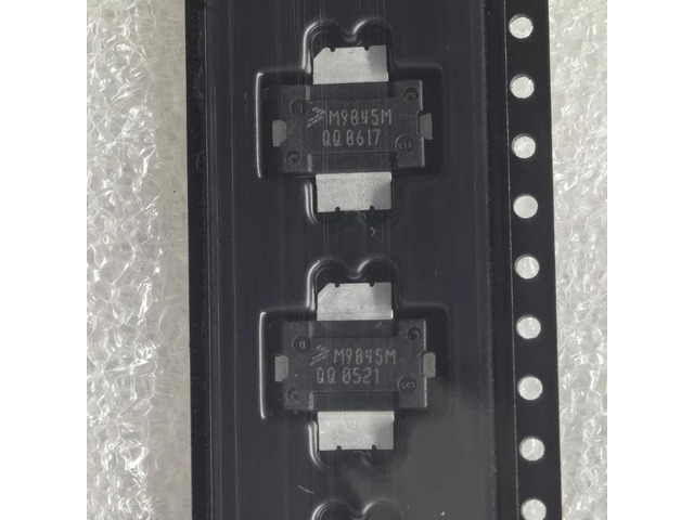 MRF9045MR1 M9045M 930-960MHZ 945MHZ 45W RF Power Field Effect Transistor N-Channel Enhancement-Mode Lateral MOSFET