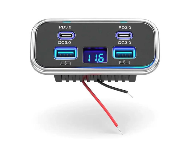 Quad-Port 12V USB Outlet RV Panel PD3.0 20W & QC3.018W Car USB Port For Marine Caravan