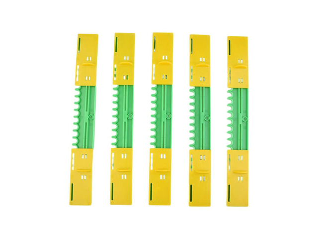 Plastic Beehive Door Box Entrance Discs 5pcs Set Designed for Nest Gate Use to Control Bee Traffic and Prevent Escape