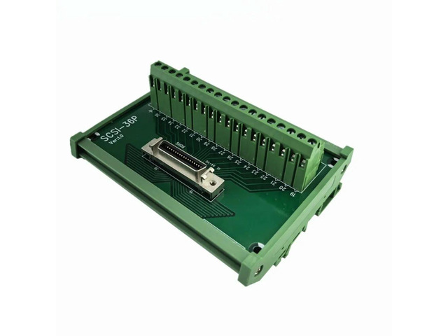 SCSI-36P-CN-F 36-pin Terminal Block for DIN Rail Mounting with Copper Contacts and Nylon Insulator Green 110 x 87 mm