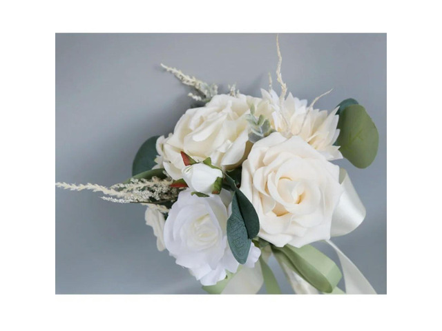 Silk Rose Bridal Bouquet Artificial Hand Tied Flowers for Weddings Proposals Party Decoration Measures 20 26cm