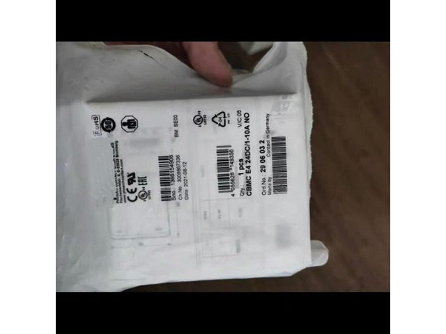 2906032 CBMC E4 24DC/1-10ANO Electronic Equipment Circuit Breaker