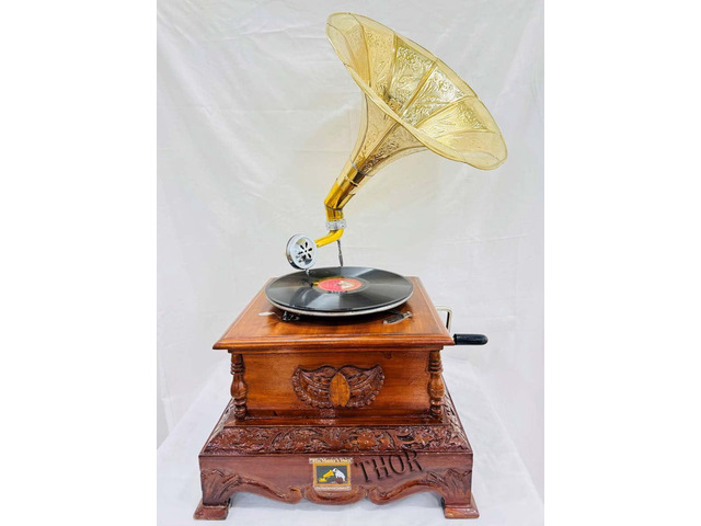 Antique-Looking Replica Gramophone Vintage Gramophone Record Player, Wooden Base with Floral Carvings, Gold Horn Speaker (37X37X70 CM)