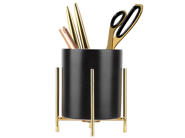 Sturdy Pen Holder Simple and elegant for Desk Matte Pencil Holder Ceramic Cute Desktop Organizer Brush Holder Cup (Black and Gold Plated)