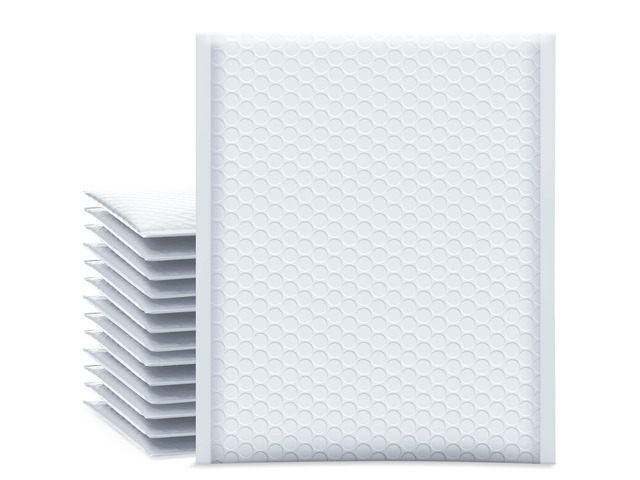 Bubble Mailers 7.25x12' 25 Pack Usable Size 7.25x11' White Padded Waterproof Self Seal Adhesive Medium Padded Envelopes for Small Business Bubble...