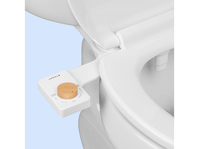 Fresh Dual Nozzle Cool Water Bidet, Bamboo Knob Ultra Slim Toilet Seat Attachment, Non-Electric, 180° Front and Rear Wash, Self-Cleaning, 10 Minute...