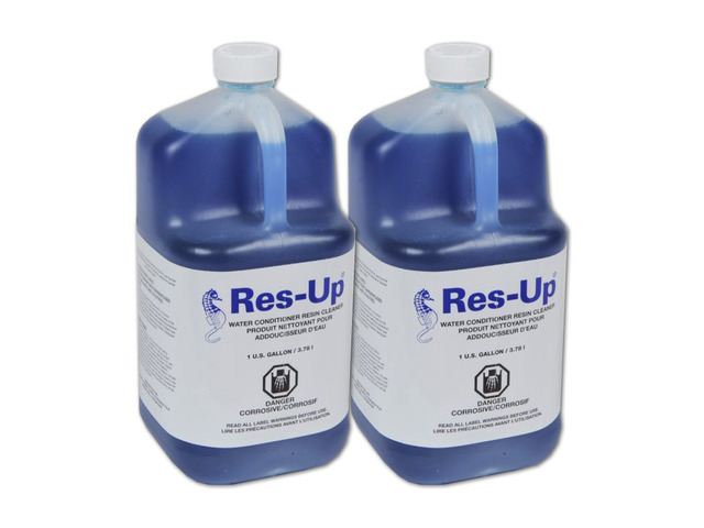 Water Softener Cleaner (2 Gallons)