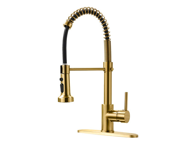 Gold Kitchen Faucet with Pull Down Sprayer,Brushed Gold Kitchen Sink Faucet With Deck Plate,Single Handle for 1 or 3 Hole,Suitable for Farmhouse...