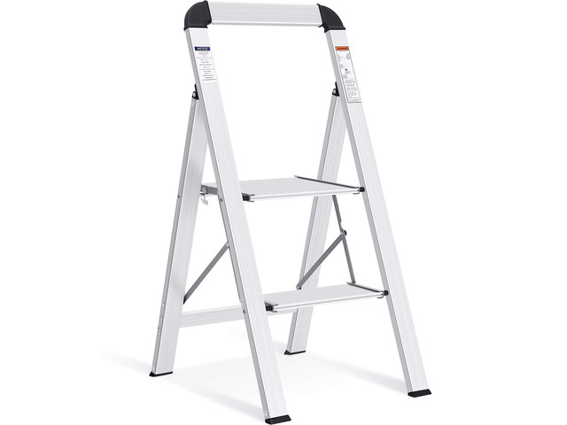 Aluminium 2 Step Ladder, Lightweight Step Stool with Non-Slip Pedals, Handrail, 330LBS Foldable Step Ladder for Kitchen, Garage, Home, Space...