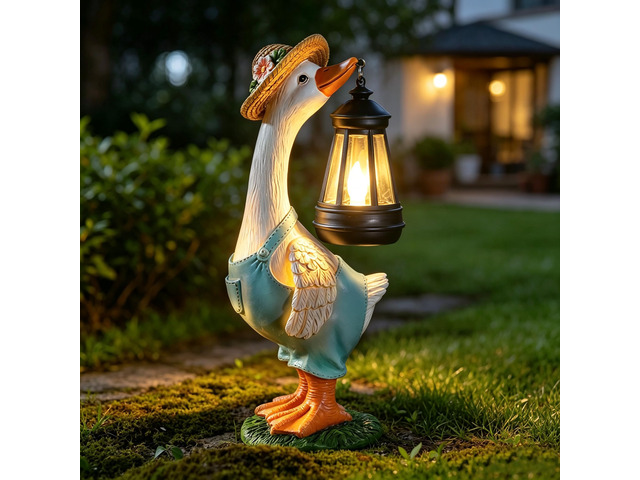 Solar Garden Outdoor Statues Goose, Goose Outdoor Lawn and Garden Statue, Lawn Decor Statue for Patio, Balcony, Yard Ornament - Gifts for Mom...