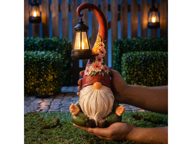 Solar Garden Gnome Statue, 13.1 Inch Zen Gnome with Lantern for Yard Decor Solar-powered resin figurine with auto dusk lighting for patio, porch,...
