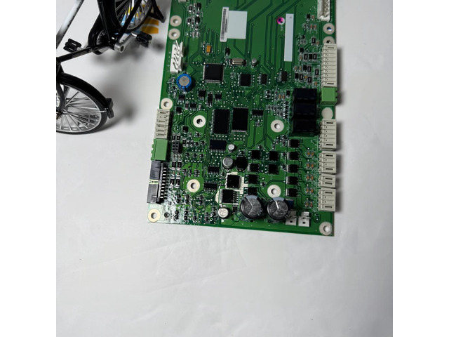 Mainboard 32GB500382 and 32GB500382EE for 30XA/XW/XQ 30RB/RQ Chillers