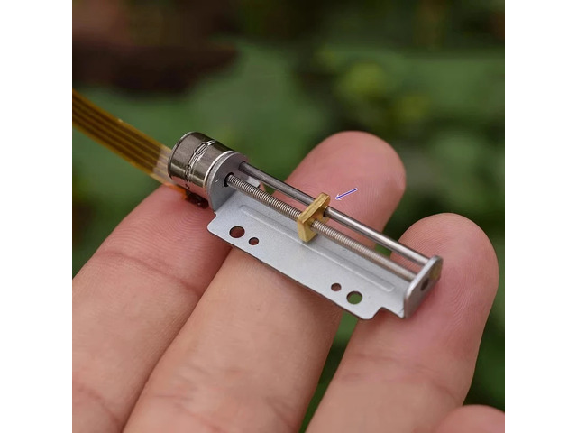 Generic for Mini Tiny 8MM 2-Phase 4-Wire Linear Stepper Motor Stepping Motor Precision Lead Screw Shaft Metal Slider Nut Moving Block