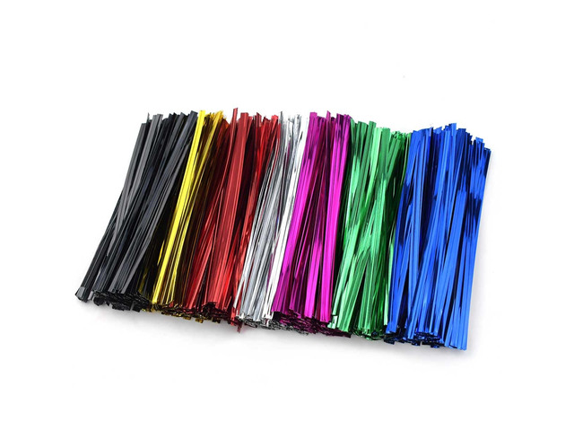 700 Pcs Bags Twist Tie Bread Ties for Party Twist Ties for Bag Metallic Twist Ties for Candy Bags Coffee Bags Plastic Bags Bread Bags Treat Bags...