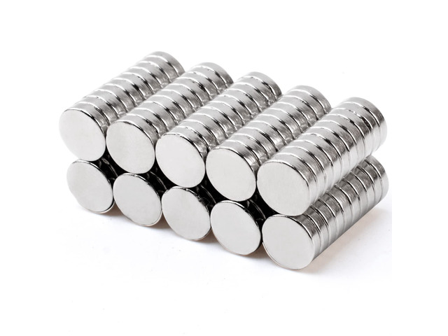 100 Pcs Strong Neodymium Magnets Disc, 8 x 2mm Small Magnets for Whiteboard, Mini Round Rare Earth Magnets for DIY Building Scientific Models Dry...