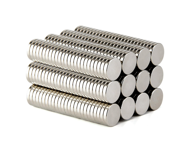 100Pcs Small Refrigerator Magnets, 12x2mm Round Rare Earth Magnet Mini Tiny Neodymium Strong Magnets for Refrigerator, DIY, Crafts, Kitchen and Office