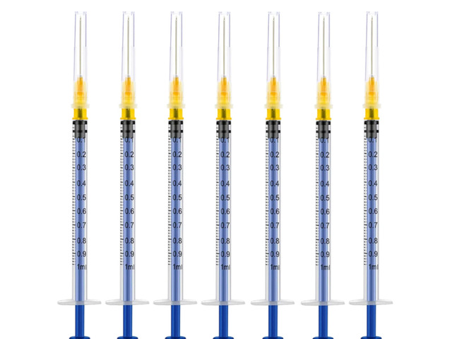 100 Pack 1ml 25Ga Plastic Syringe with Measurement for Scientific Labs, Industrial Dispensing Animal and Pet Supplies, Disposable Individually...