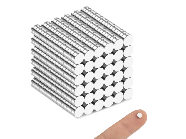 Small Magnets, 600 Pack Refrigerator Magnets 5x2mm Rare Earth Magnets 0.2x0.08Inch Neodymium Magnet for Crafts, Whiteboard, Kitchen Cabinet