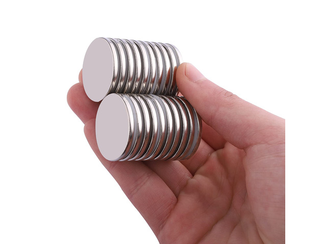 Super Strong Neodymium Disc Magnets, Powerful N52 Rare Earth Magnets for Fridge, DIY, Building, Scientific, Craft, and Office Magnets- 1.26 inch x...