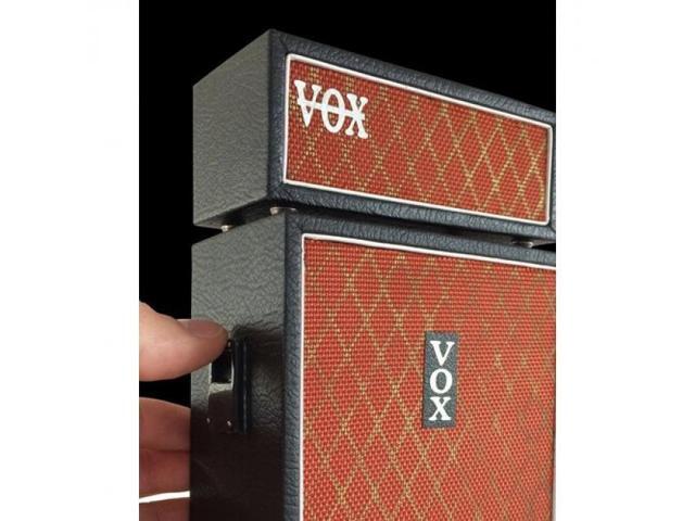 Axe Heaven Bass Amplifier & Speaker Stack Replica Collectible VX-AMP-2