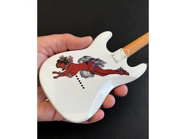 Axe Heaven Stevie Ray Vaughan Signature 1984 Charley Wirz Custom Mini Guitar Replica Collectible SRV-059