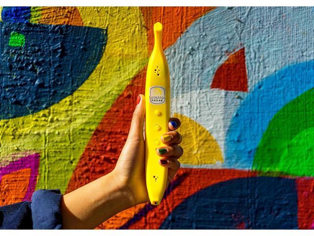 Banana Phone Bluetooth Handset for iPhone and Android Mobile Devices (Single Banana)