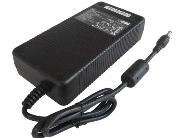 Replacement Adapter for DELL 19.5V 16.9A ADP-330AB B 5.5mm 2.5mm 330W