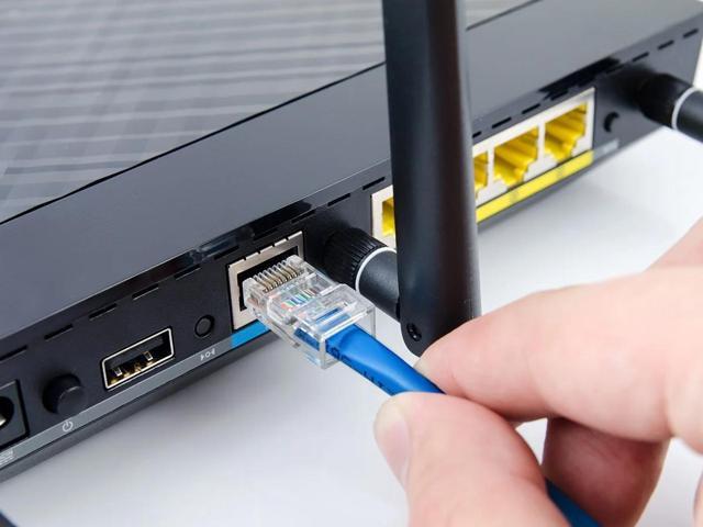 Monoprice Cat5e Ethernet Patch Cable - 25 Feet - Blue, RJ45, Stranded, 350Mhz, UTP, Pure Bare Copper Wire, 24AWG - Zeroboot Series