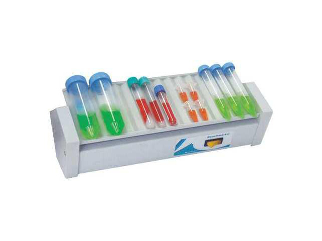 BENCHMARK SCIENTIFIC M2100 Compact Rocker Grooved Mat For Tubes