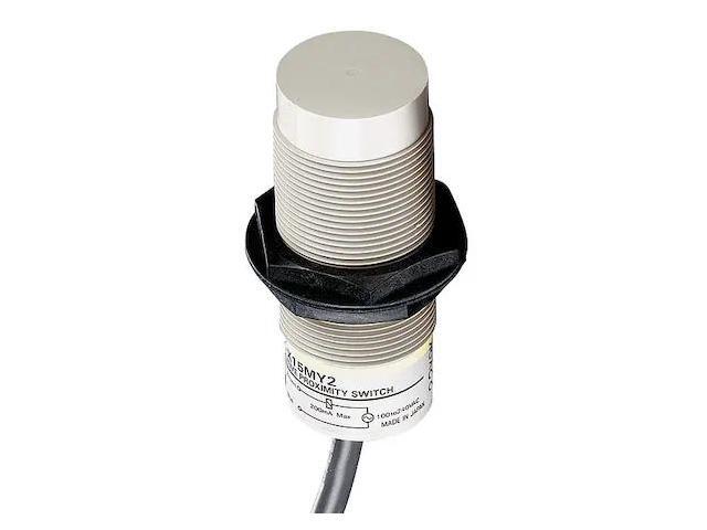 OMRON E2K-X15ME2 Capacitive, Cylindrical Proximity Sensor, 30 mm Dia., Plastic,