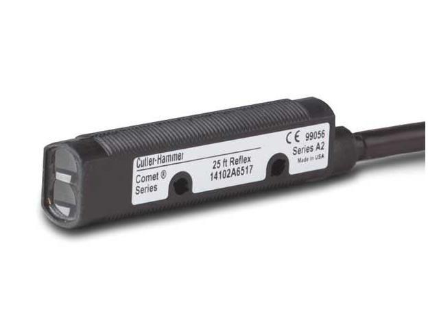 EATON 14102AQD07 Retroreflective Photoelectric Sensor, M12, Straight,