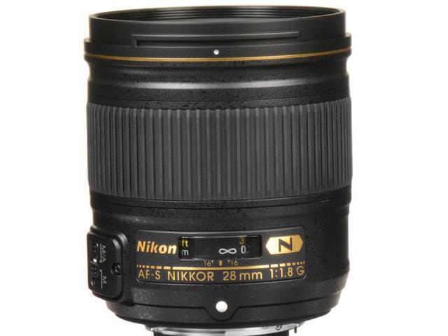 Nikon AF-S NIKKOR 28mm f/1.8G Lens Includes Filter Kits and Tripod (Intl Model) Bundle