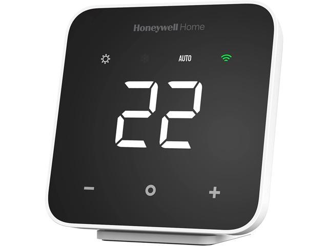 2-Pack Honeywell D6 Pro Wi-Fi Ductless Controller Black + LCD Cleaner