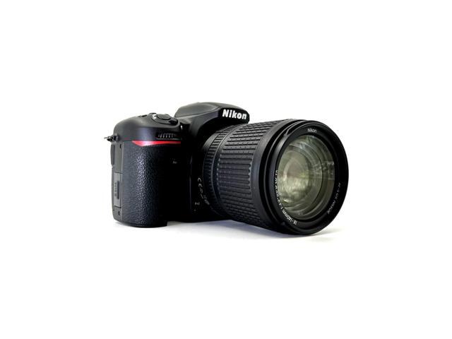 Nikon D5600 DSLR Camera with 18-140mm Lens (International Model)