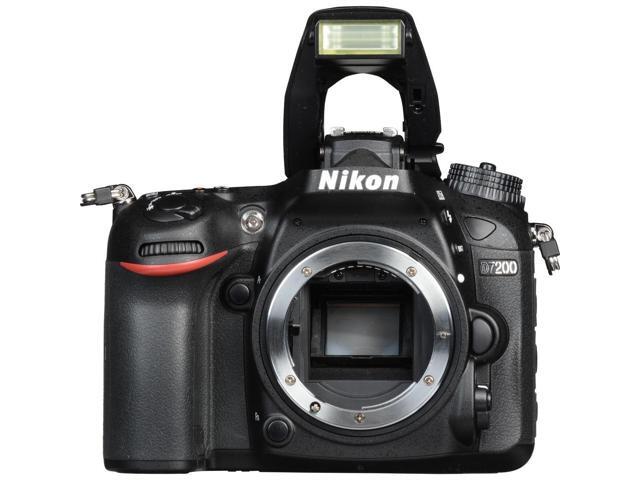 Nikon D7200 24.2 MP DX-Format Digital SLR Camera (1554) Bundle