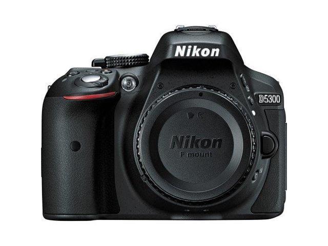 Nikon D5300 DSLR Camera with 18-140mm Lens (International Model) Complete Standard Bundle